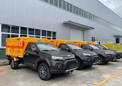 湾岭镇爆破器材运输车-保障安全与效率的关键