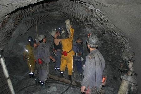 湾岭镇工程爆破中的危险因素分析以及应对工程爆破危险的措施